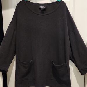 Jones New York Black Super Soft Black Sweatshirt With Front Pockets 2x
